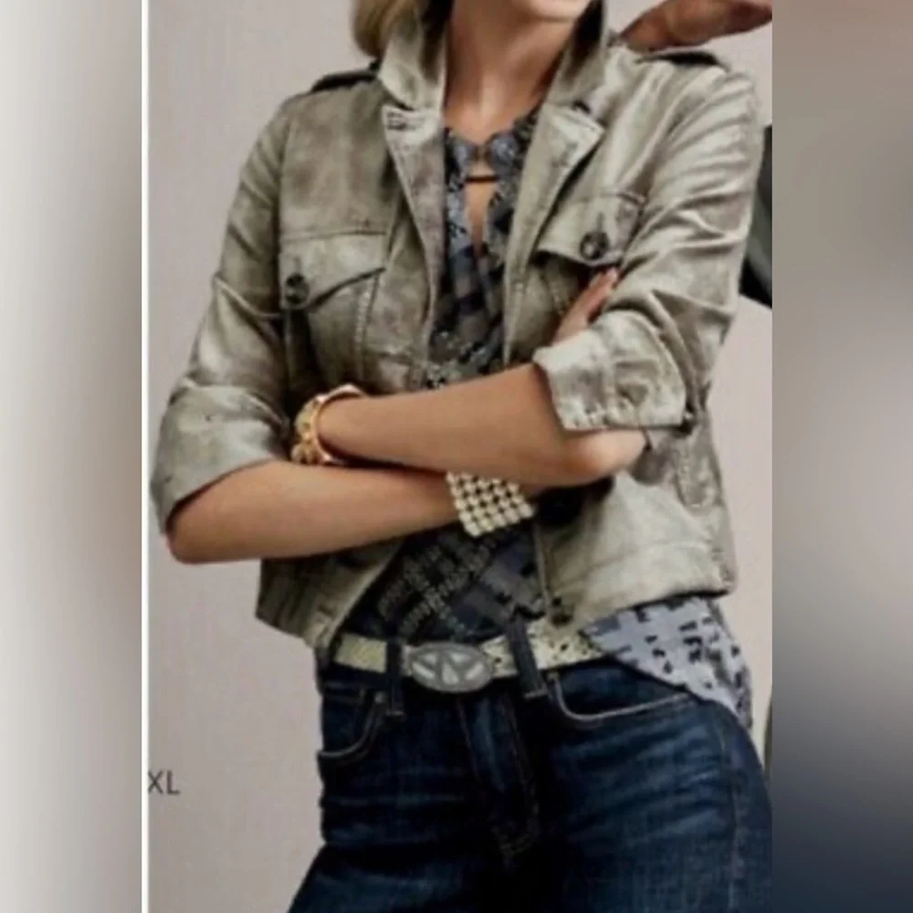 CAbi Sunday topper velvet, jean jacket, metallic size medium - Picture 4 of 9